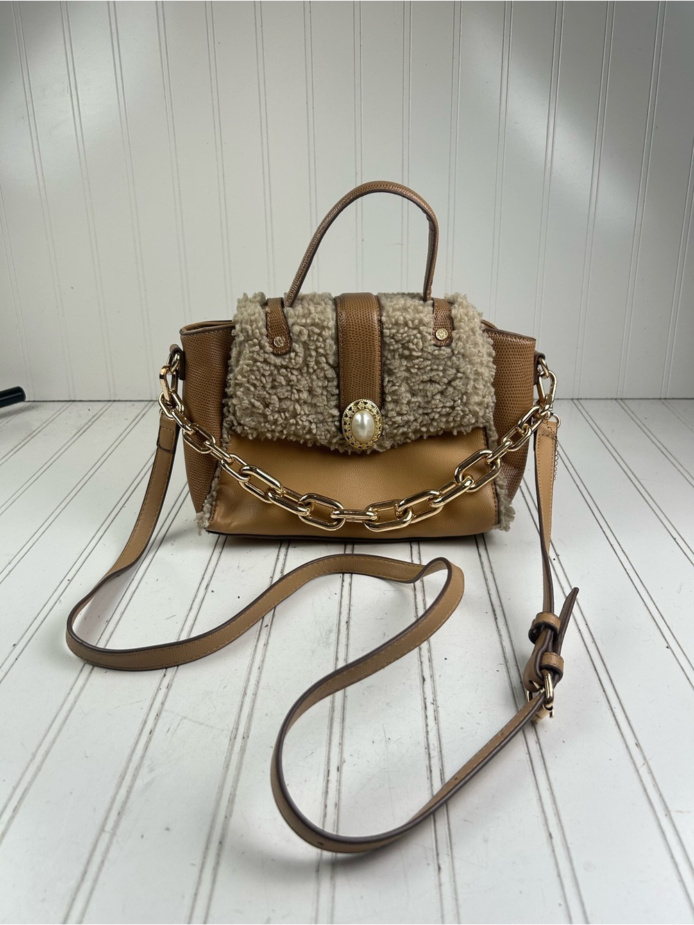 Anne Klein Vintage Y2K Mixed Media Sherpa Crossbody Satchel Brown Pearl Accent - Picture 15 of 15